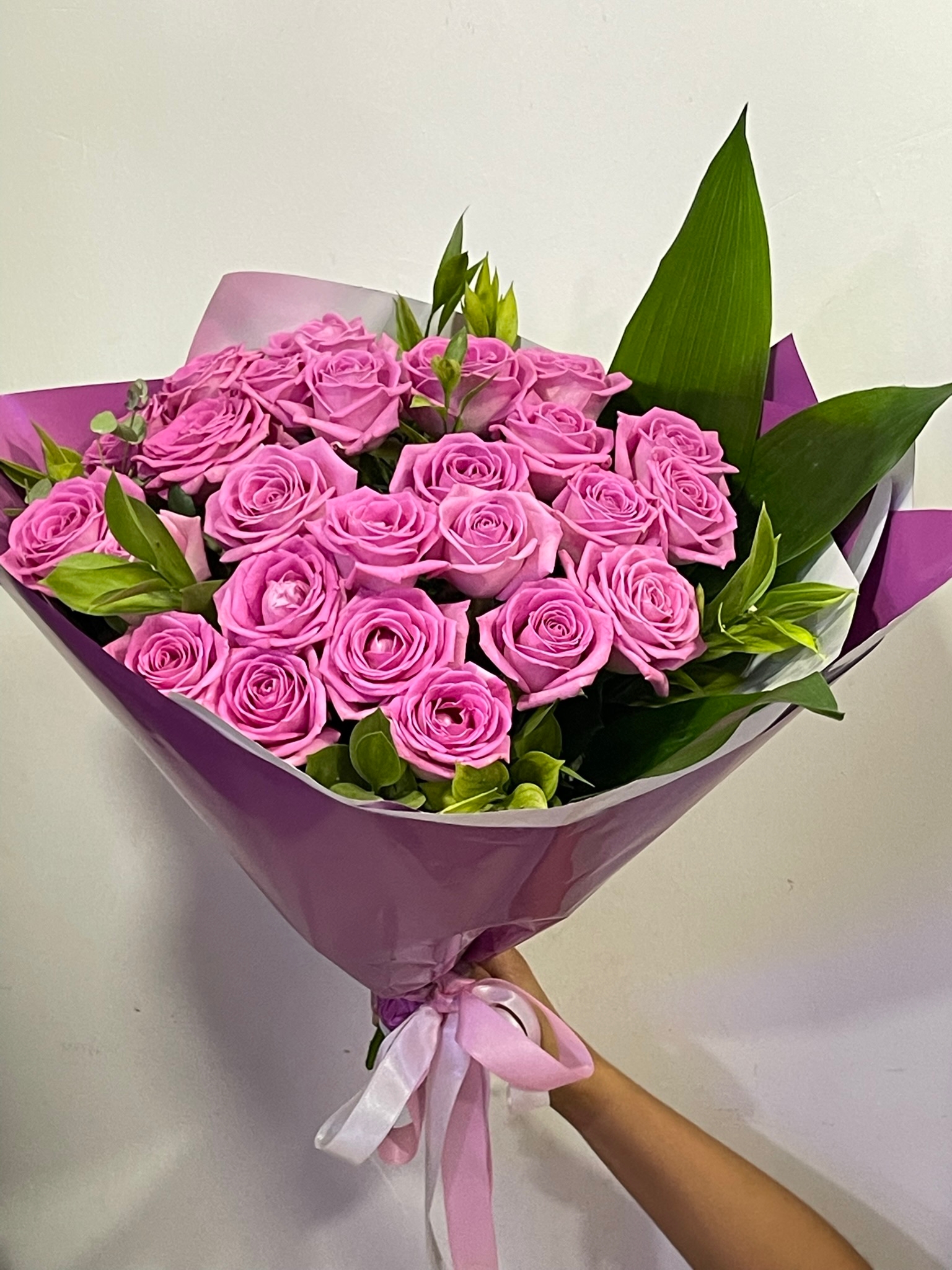  Belek Flower Delivery 25 Pink Roses