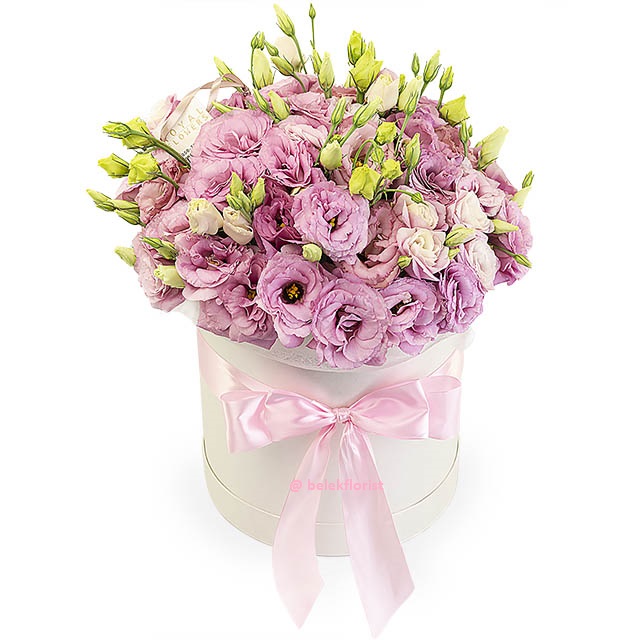 belekflorist.com  flower delivery belek Pink Lisyantus  White Box 