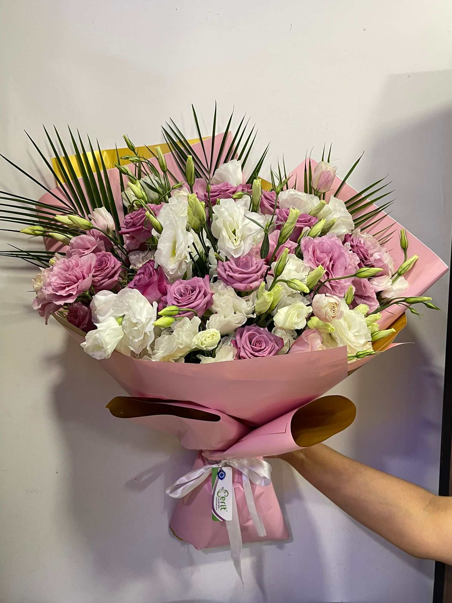  Belek Flower Delivery Lisyantus Pink White & Rose Elegant Bouquet