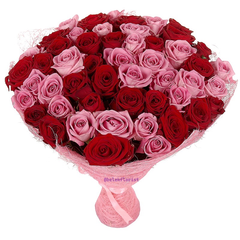 Флорист в Белек  Букет розовых и красных роз, 51 шт.