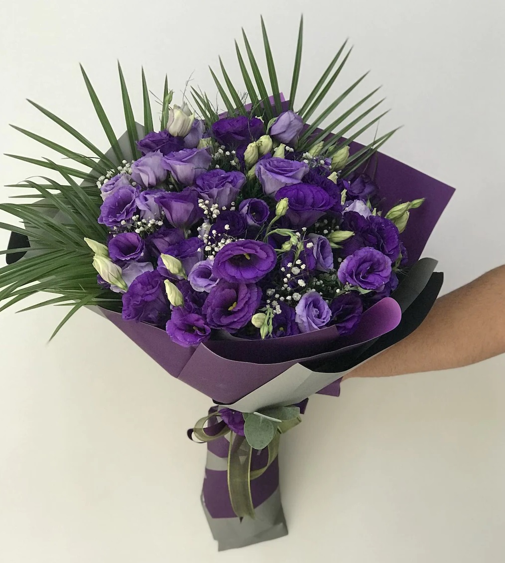  Флорист в Белек Букет фиолетовых лизиантусов